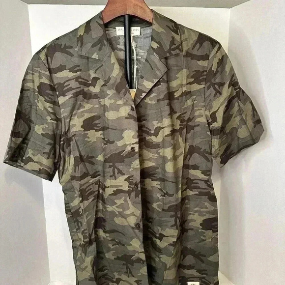 Walker Hayes Camouflage Button down  Mens Size Small - Picture 1 of 4